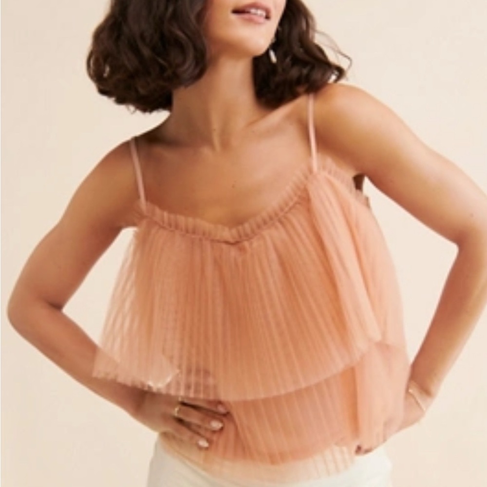 Party Time 🪩 Anthropologie Peach Pleated Crop Top